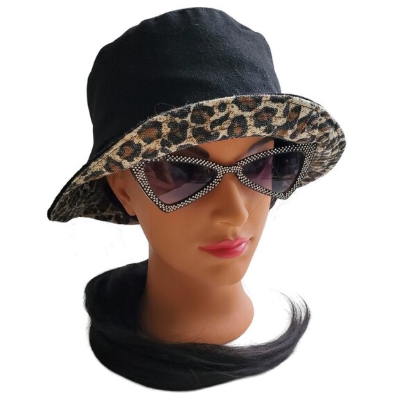 Leopard Print / Black Reversible Bucket Hat Size S - Picture 3 of 13